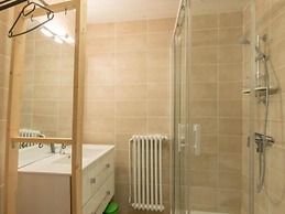 Charming Chalet in Bourella