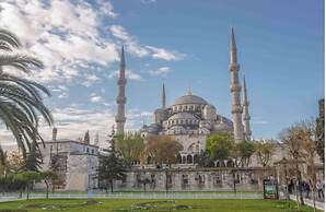 G Tower Residence Apartment Rentals