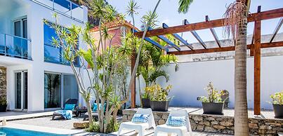 Madeira Beach House by Atlantic Holiday