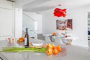 Madeira Beach House by Atlantic Holiday