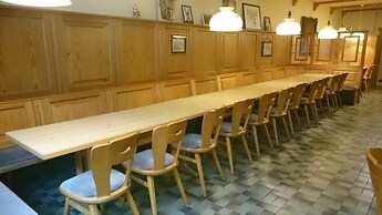 Hotel-Pension zum Hirsch