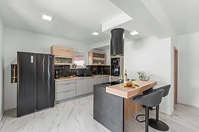 Villa Starlight Gaze