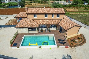 Villa Starlight Gaze