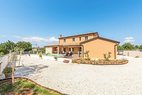 Villa Starlight Gaze