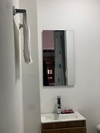 Hostal CasaBlanca in Laureles Medellin