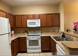 Cozy Condo Just a few Minutes From Disney