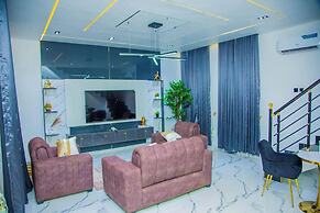 Amazon Luxury Apartment