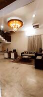 Mahuri Home Stay