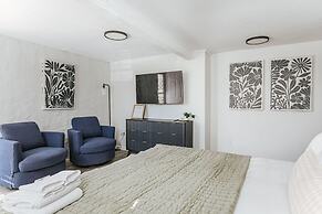 Secret Garden Studio