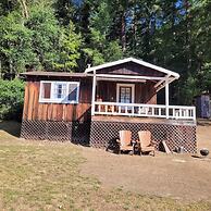 Van Zandt's Redwood View Resort