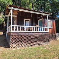 Van Zandt's Redwood View Resort