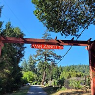Van Zandt's Redwood View Resort