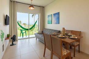 FLATS MAR'BELLA COM VARANDA, 100M PRAIA, PETFRIENDLY E ESTACIONAMENTO