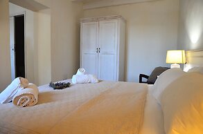 L'araucaria Guest House