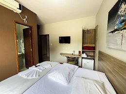 Hotel Bandeirantes