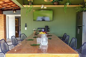 Casa com piscina - Brazilian Corner