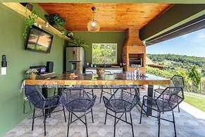 Casa com piscina - Brazilian Corner