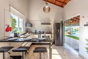 Casa com piscina - Brazilian Corner