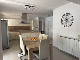Apartments Raffaello