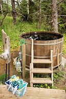 Haida Gwaii Glamping Co.