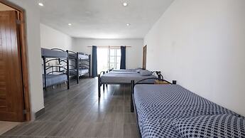Balu Hotel