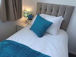 Charming 3-bed House in Birmingham Near nec & hs2