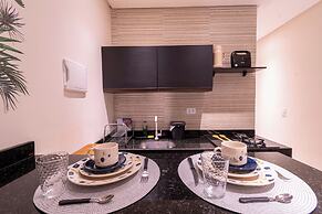 ESTUDIO MAR'BELLA 100M PRAIA, COM COZINHA E ESTACIONAMENTO