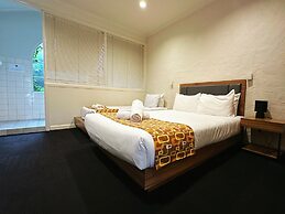 Greensborough Motel