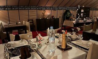 Savanna Dunes Luxury Camp