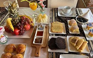 Savanna Dunes Luxury Camp