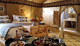 Savanna Dunes Luxury Camp