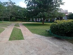 Kumbuk Sewana Villa
