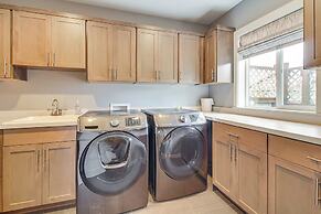 1 Mi to Oregon Dunes: Quiet Getaway w/ Deck