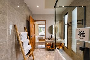 Yingde YeDuGu Resort