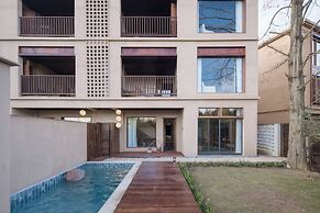 Hegu Mountain Retreat