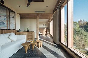 Hegu Mountain Retreat