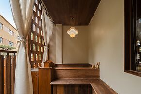 Hegu Mountain Retreat