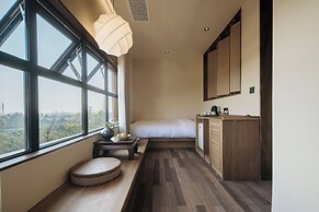 Hegu Mountain Retreat