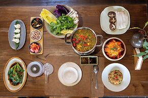 Hegu Mountain Retreat