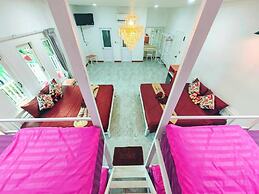 Trang Oasis Waterpark Hotel