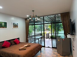 Trang Oasis Waterpark Hotel