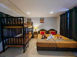 Trang Oasis Waterpark Hotel