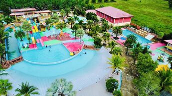 Trang Oasis Waterpark Hotel
