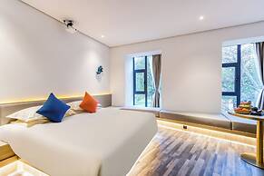 Cozylife Hotel Canal