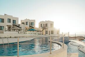 Diamond Palm Hotel & Resort