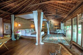 Nag Shampa Private Estate