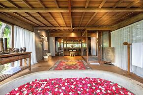 Nag Shampa Private Estate