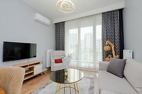 lUX Residence on High Floor 03