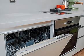 lUX Residence on High Floor 03