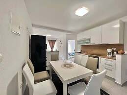 Apartman Ana 1
